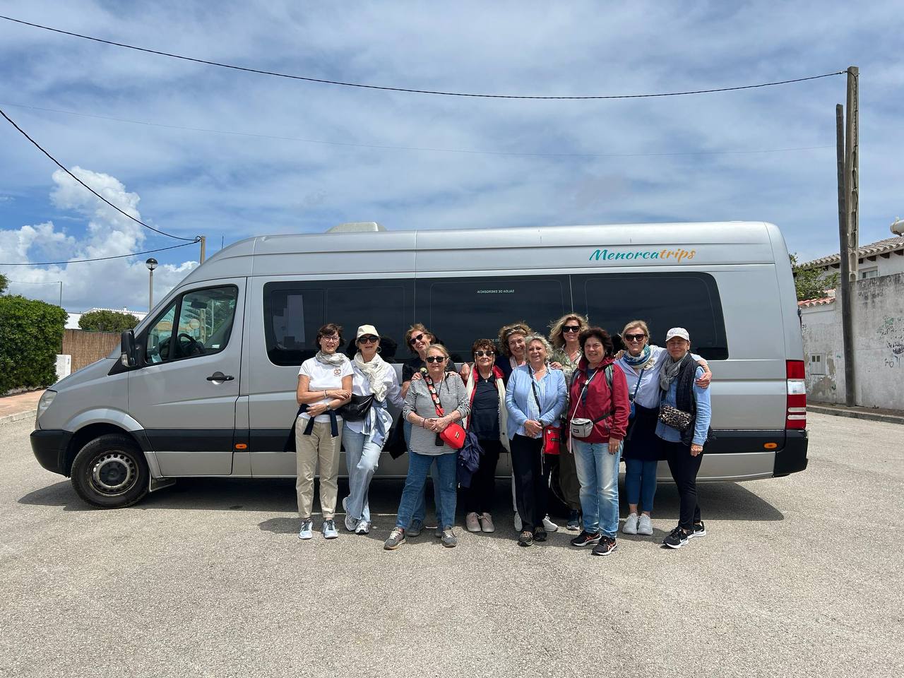 Happy customers with Menorca Trips
